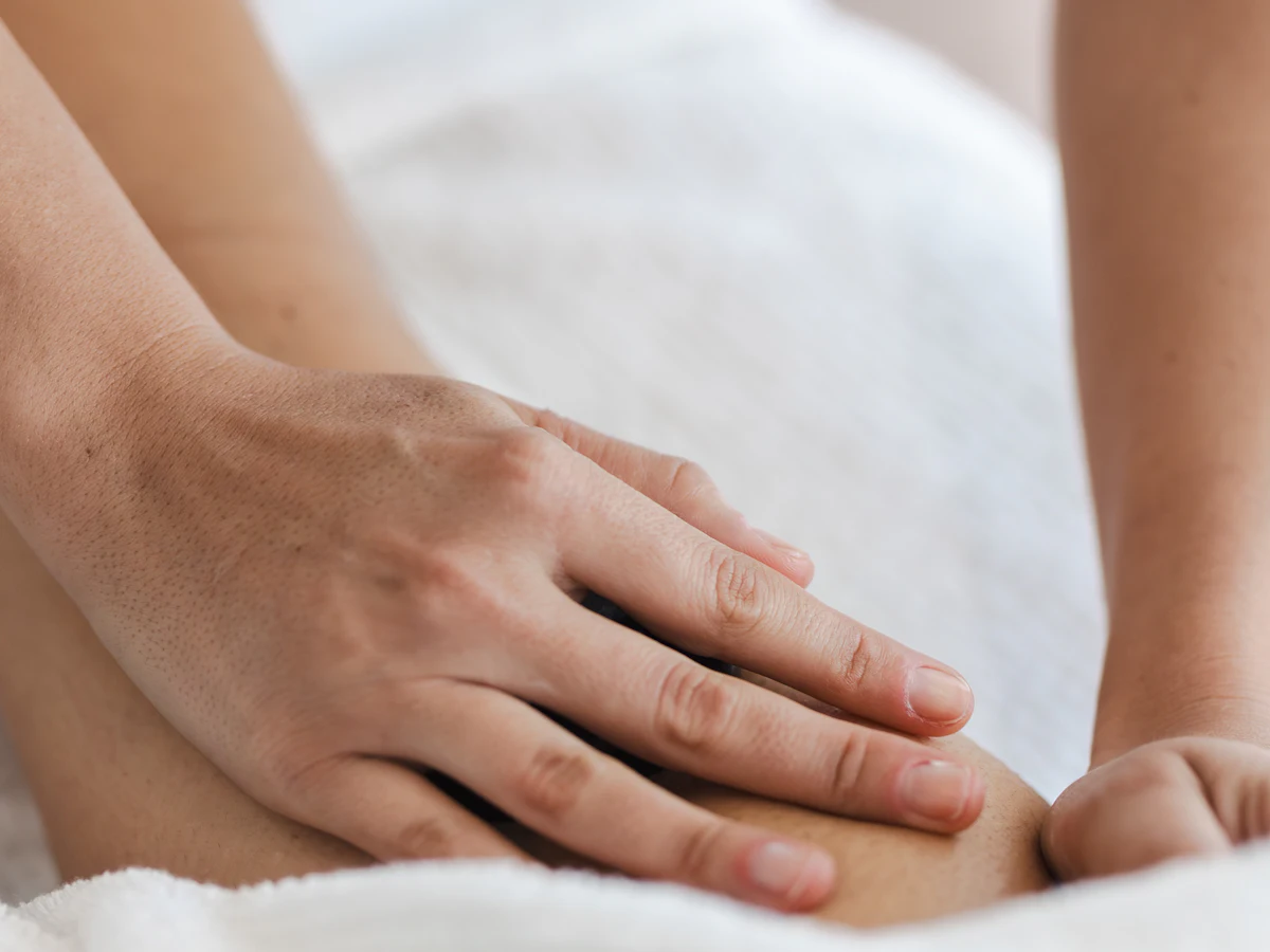 Atendimento de podologia em andamento